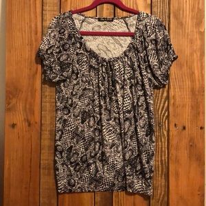 Cable & Gauge size large snakeskin printed top